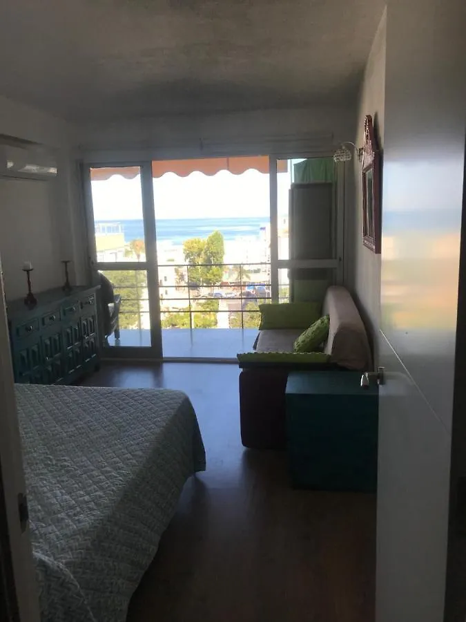 El Capricho De Cristy&Elena Apartment Torremolinos
